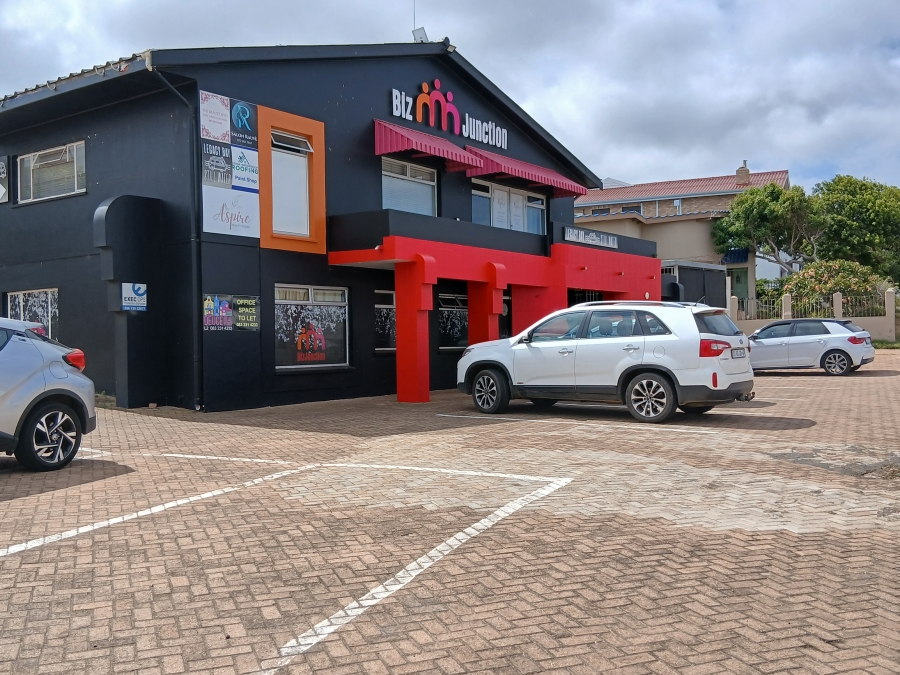 Commercial Property for Sale in C Place Eastern Cape